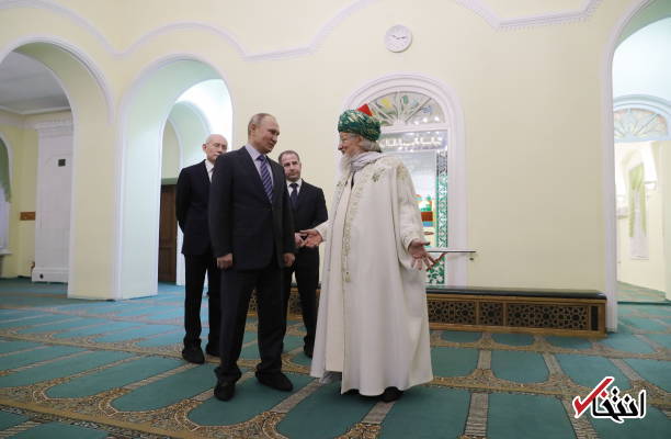 ولادیمیر پوتین به مسجد رفت