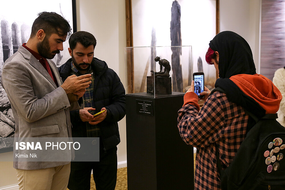 نمایشگاه آثار حراج تهران