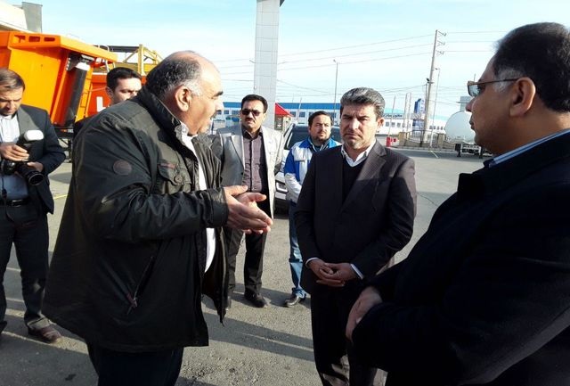 بازدید استاندار آذربایجان غربی از دو واحد صنعتی در ارومیه