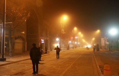 مه گرفتگی شامگاهی در شهر زنجان