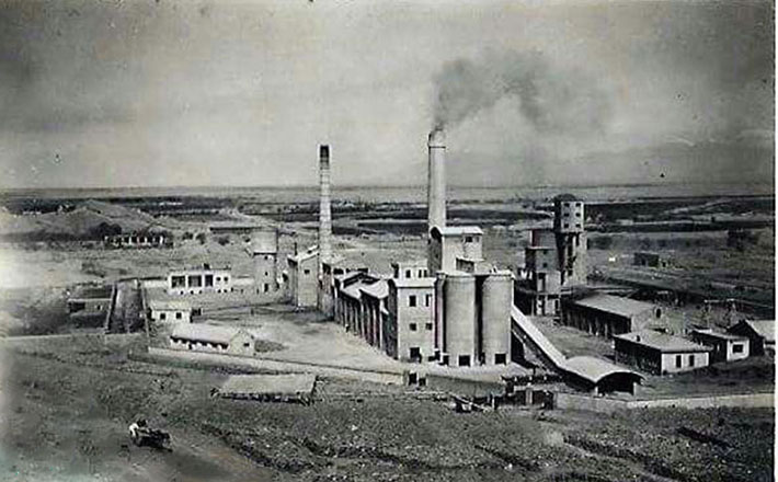 کارخانه سیمان شهرری 90 سال به شهرداری تهران واگذار میشود کارخانه سیمان شهرری 90 سال به شهرداری تهران واگذار میشود