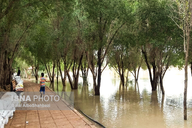 خوزستان شرایط سختی را سپری می‌کند