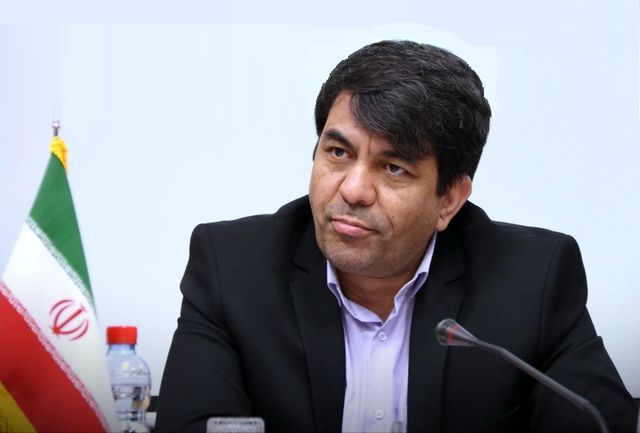 تاکید وزیر کشور بر ایفای نقش فعال استان یزد در سال رونق تولید