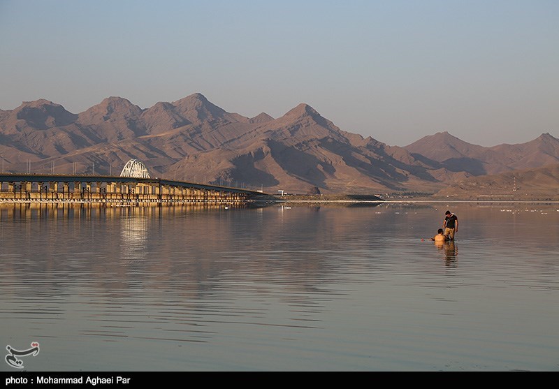 پیچ‌وخم تمام‌نشدنی میانگذر دریاچه ارومیه