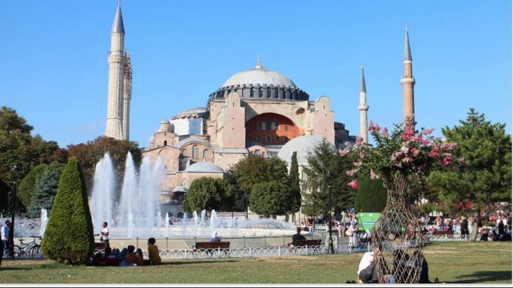ترکیه امیدوار است 2.5 میلیون گردشگرایرانی را جذب کند