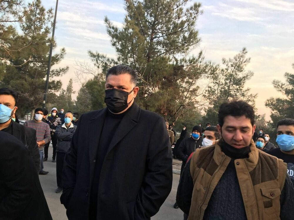 پیکر علی انصاریان به خاک سپرده شد پیکر علی انصاریان به خاک سپرده شد