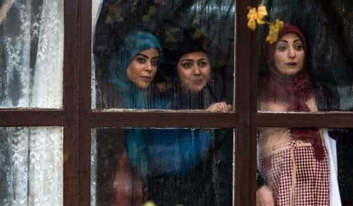 گل به خودی تلویزیون به مجموعههای ایرانی گل به خودی تلویزیون به مجموعههای ایرانی