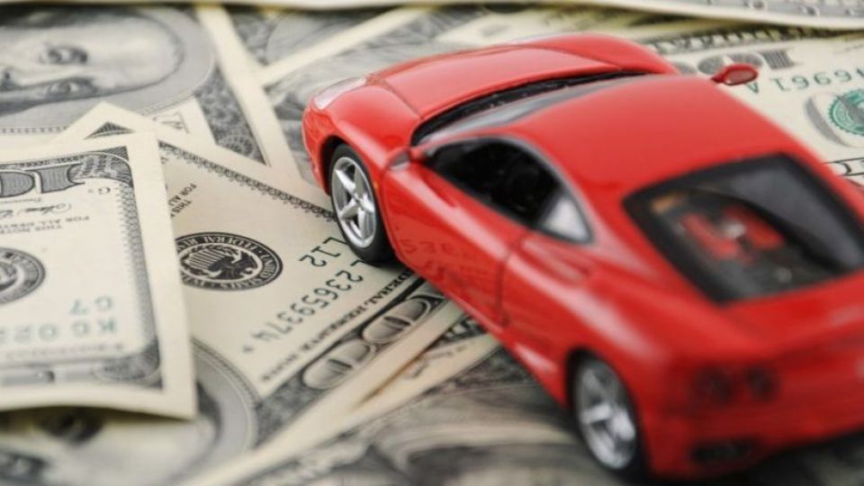 اثرات کاهش قیمت دلار بر نرخ خودرو