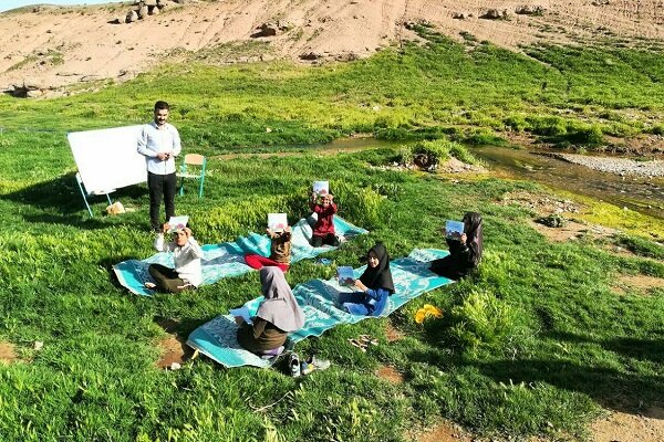 آموزش حضوری دانش‌آموزان عشایری خراسان شمالی