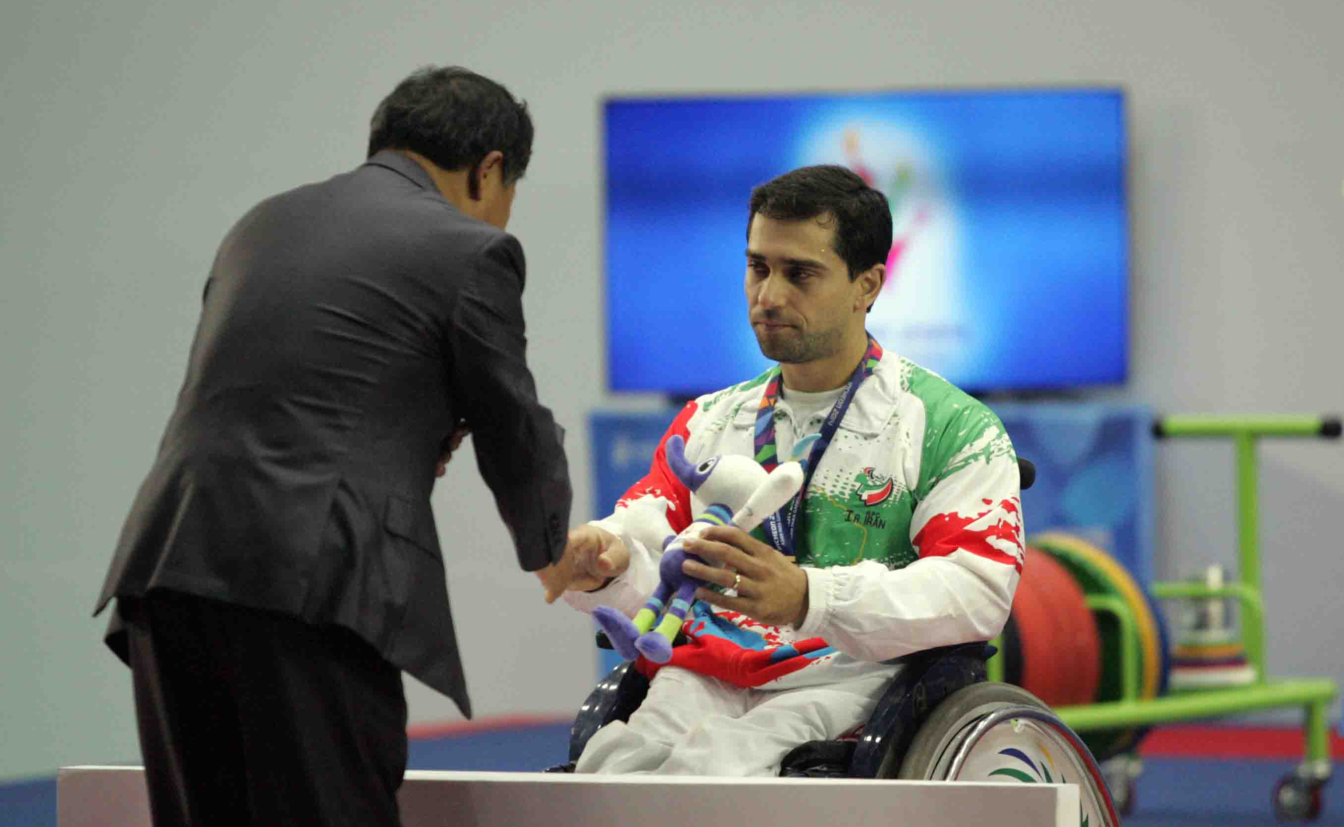 در ایران، ورزش اولویت نیست