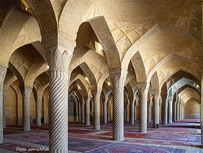 مسجد و بازار وکیل شیراز