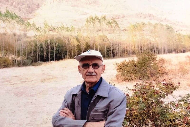 پدر محیط زیست مهاباد و قهرمان تالاب‌های ایران درگذشت