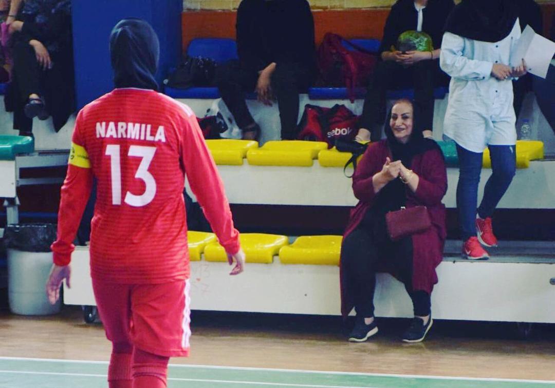 پله‌ی زنان فوتبالیست ایران بودم!