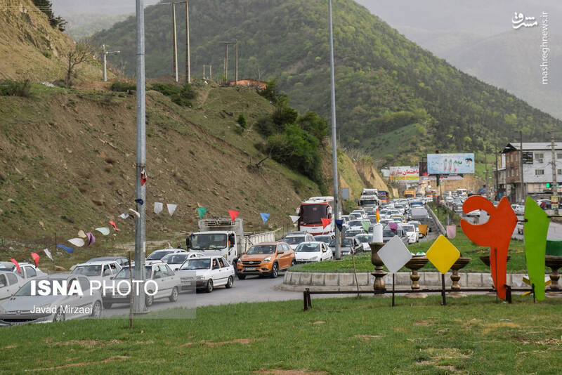 جاده فیروزکوه همچنان پرترافیک!