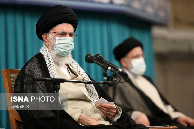 توصیههای رهبر انقلاب به رئیسی در مراسم تنفید توصیههای رهبر انقلاب به رئیسی در مراسم تنفید
