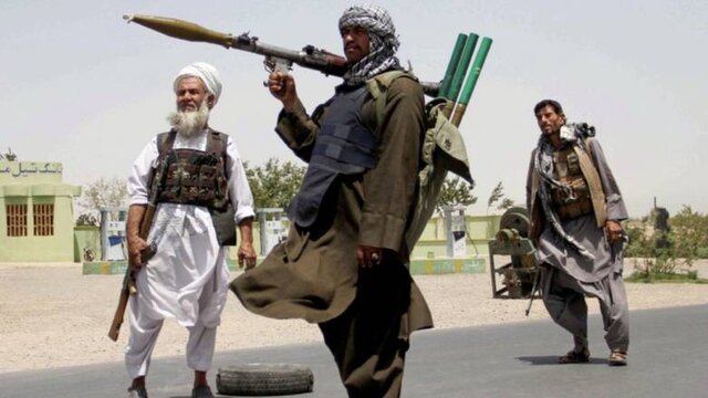 آوارگان افغانستان به مرزهای ایران هجوم آورده‌اند