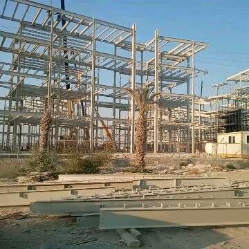 ساخت و ساز در دل طبیعت بکر و دست نخورده بوشهر