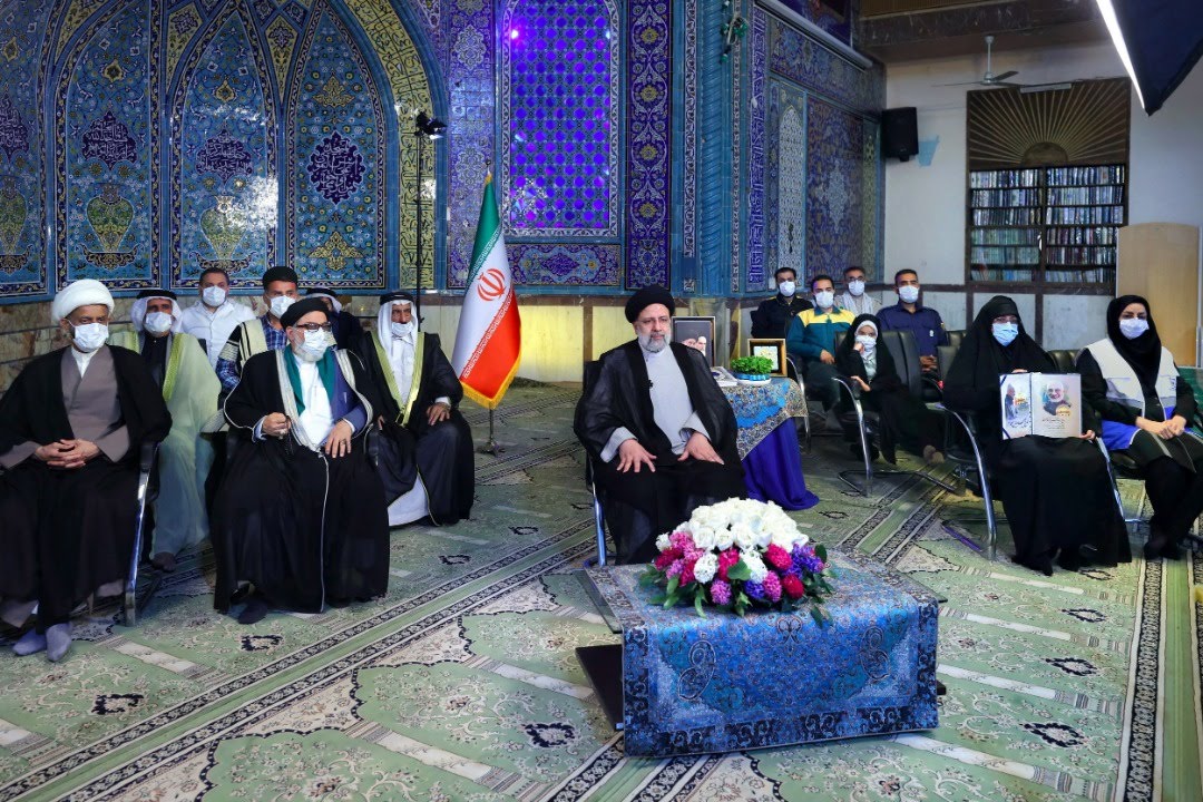 رییسی بر خلاف رسم معمول هفت سین را حذف کرد رییسی بر خلاف رسم معمول هفت سین را حذف کرد