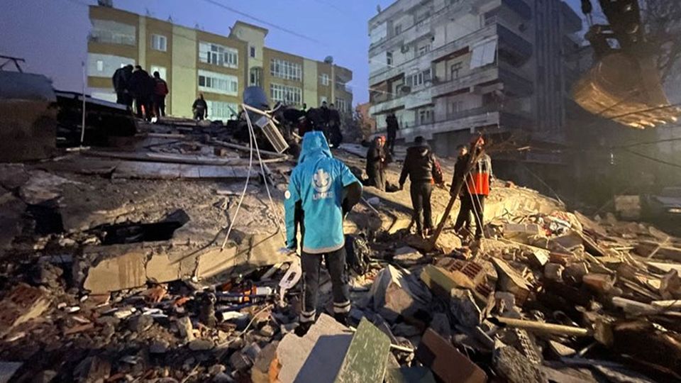 آمار به روز شده از تلفات زلزله‌ها: بیش از ۲۴ هزار جان‌باخته در زلزله ترکیه و سوریه
