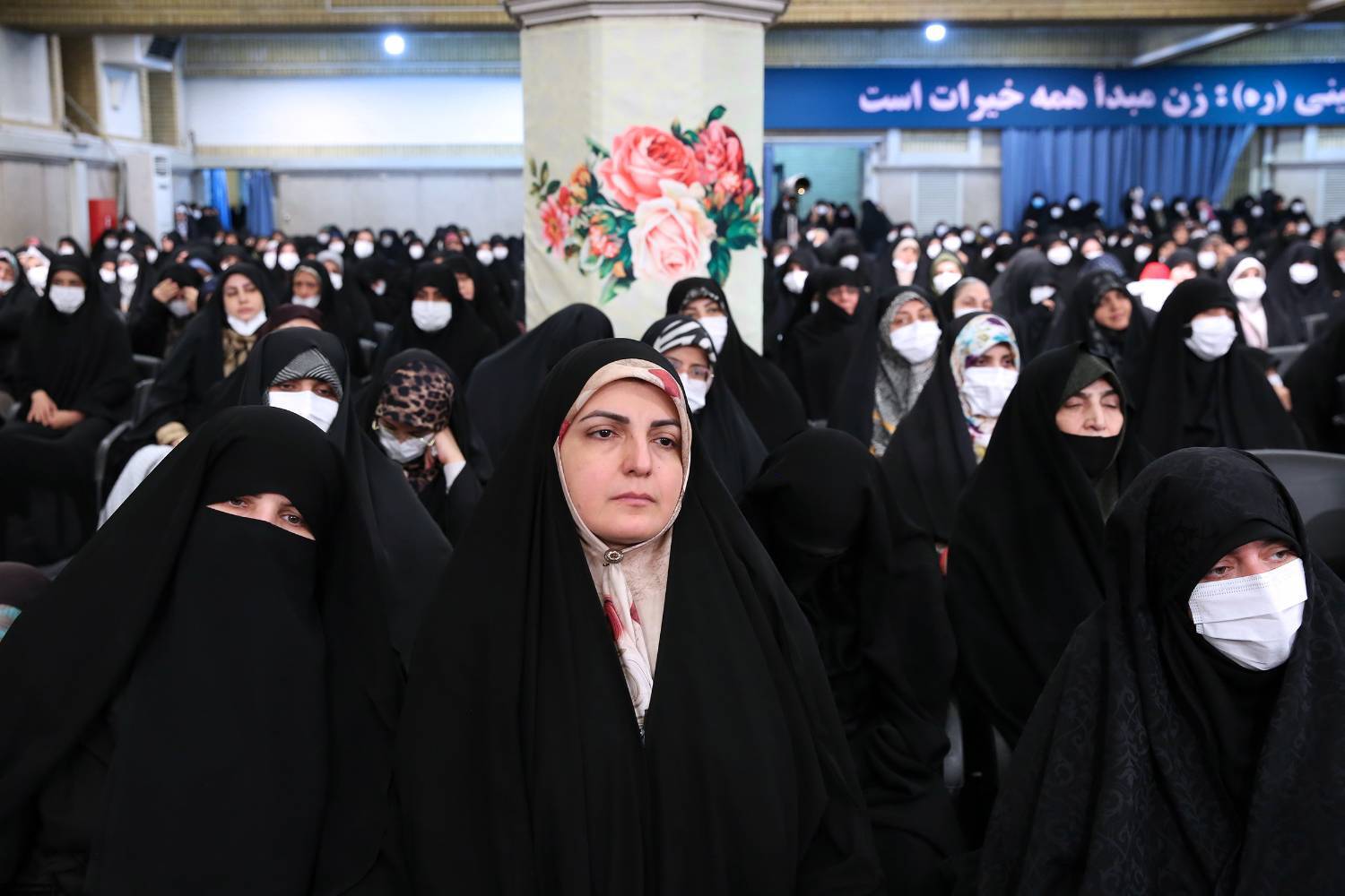 ترسیم سیمای زن مسلمان ایرانی از نگاه رهبر انقلاب