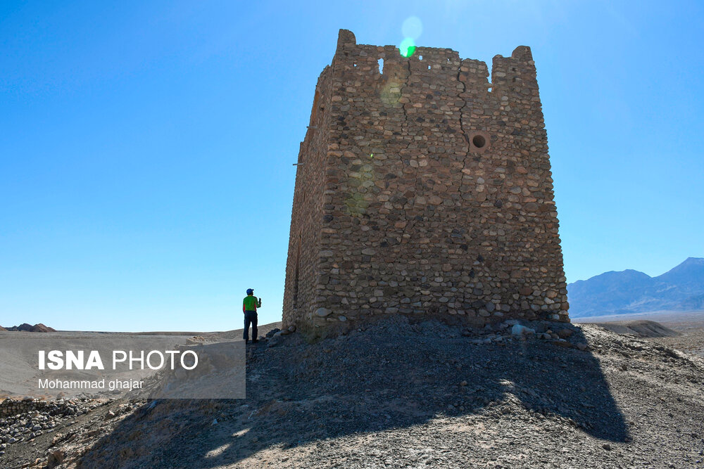قلعه مک شور و برج سر کویر