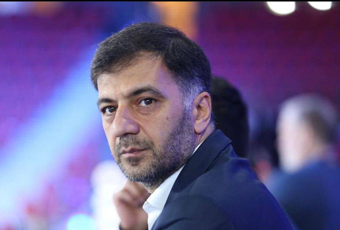حجت کریمی مدیر سابق استقلال: قربانزاده رئیس سازمان خصوصی سازی، به دوربین نگاه می‌کند و دروغ می‌گوید!