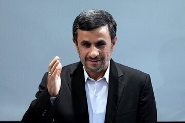 ممانعت از خروج احمدی نژاد از کشور و سفر به گواتمالا توسط عوامل امنیتی