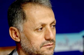بايد همه معاونين وزير عزل شوند
