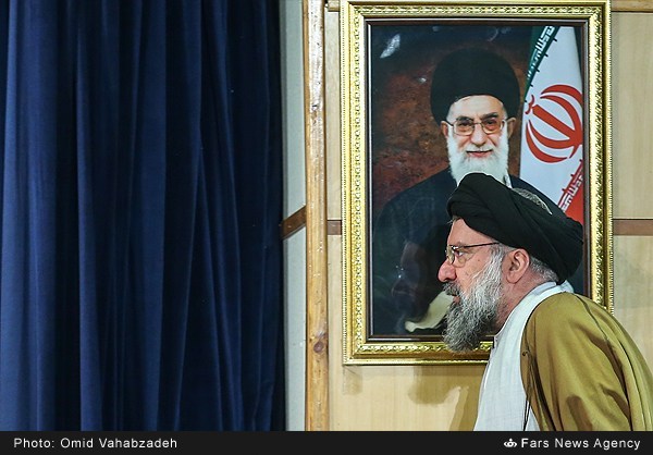 اولین روز ثبت‌نام داوطلبان انتخابات مجلس خبرگان***صفحه نخست – برگزیده ها