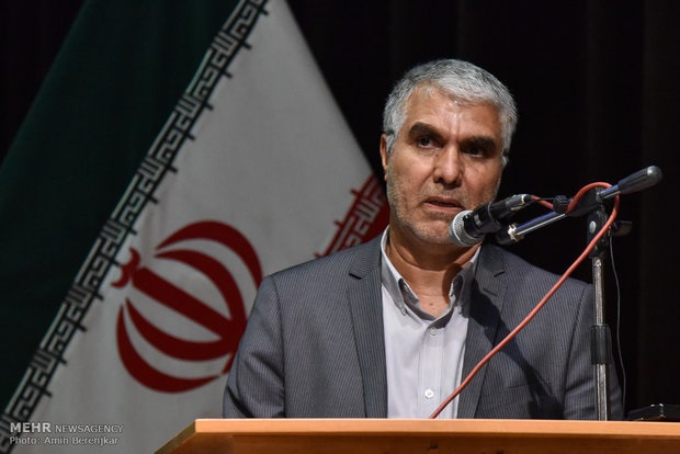 دعوت استاندار فارس برای حضور مردم در راهپیمایی ۲۲ بهمن