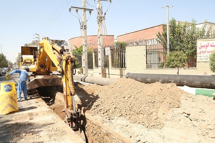 اینجا دوازده متری دشت بهشت؛ وقتی آب کمیاب می‌شود
