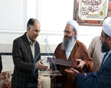 خداحافظی استاندار سابق سیستان‌ و بلوچستان با مولوی عبدالحمید