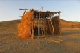 «خارخانه» روش خلاقانه کویر نشینان برای رهایی از گرمای تابستان
