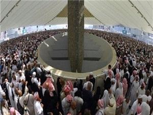 آغاز حرکت حجاج به سوي رمي جمره دوم