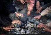 کارگران معتاد، قربانیانِ جدیدِ جهانی‌سازیِ اقتصاد