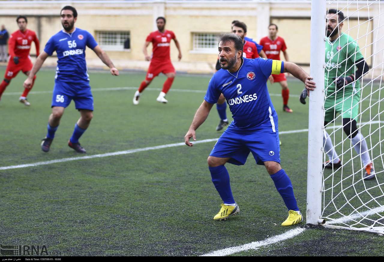 مسابقه پیشکسوتان پرسپولیس و استقلال