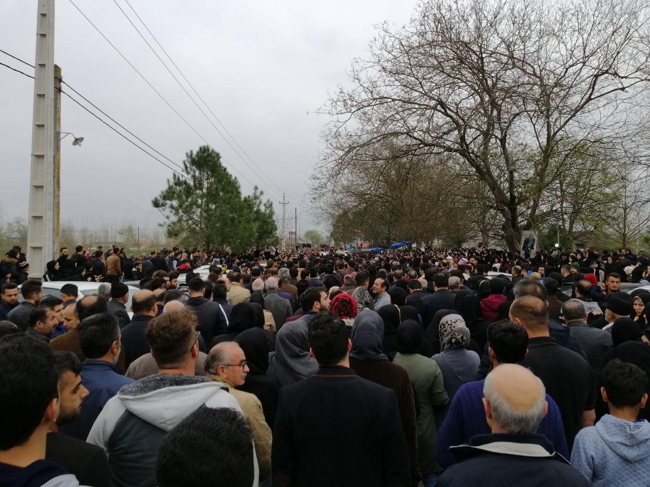 مراسم تشییع پیکر سید علی موسوی(عکس)