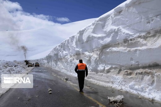 استان‌های غربی برای بارش برف نیم‌متری آماده باشند