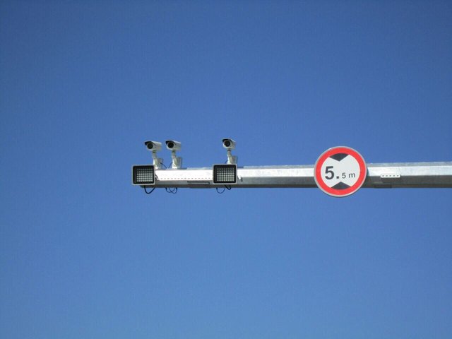 تجهیز معابر خروجی محدوده‌ی «کنترل آلودگی هوا» به دوربین پلاک‌خوان