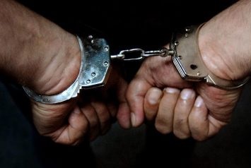 بازداشت چهار نفر از کارمندان شهرداری رودهن به اتهام دریافت رشوه