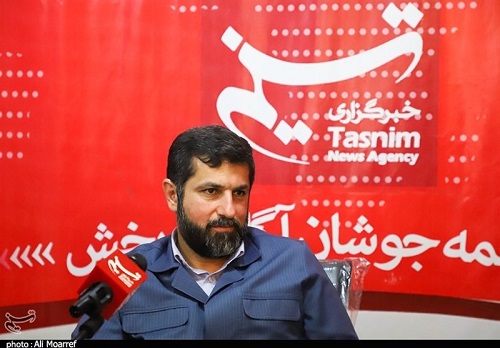 مردم اهواز با حضور در راهپیمایی راه خود را از اشرار جدا کردند
