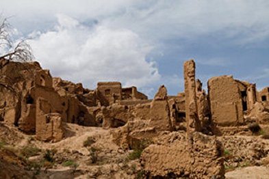 زادگاه خورشید قلعه خرانق