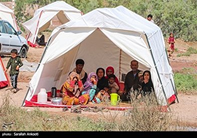 اسکان موقت سیل زدگان
