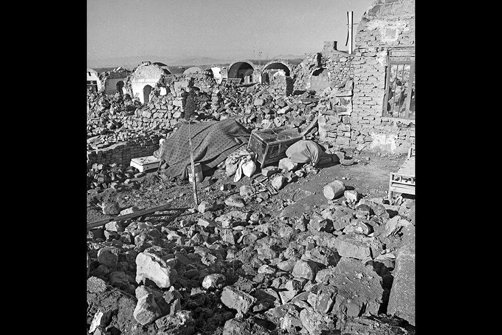 ۲۹ آذر ۱۳۵۶ ـ زلزله زرند کرمان