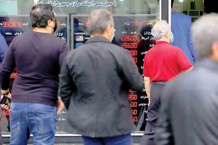 خبرهایی از کاهش شدید قیمت دلار در بهمن ماه