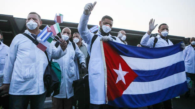 گمانه‌زنی برای تولید واکسن کرونای مشترک ایرانی- کوبایی