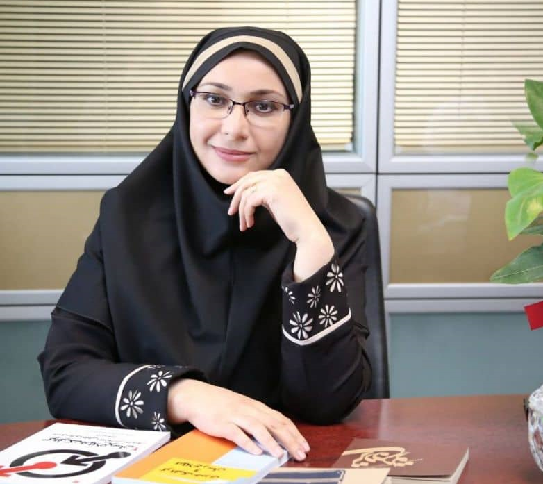 دست مجلات علمی پژوهشی در جیب دانشجو