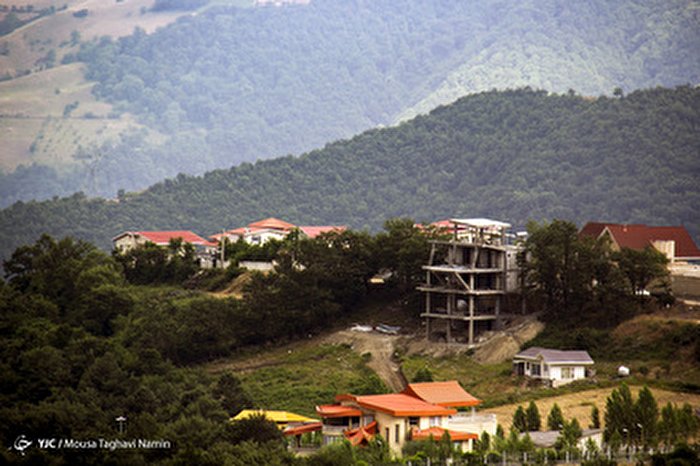 ساخت و ساز‌های بی رویه در گردنه حیران‎