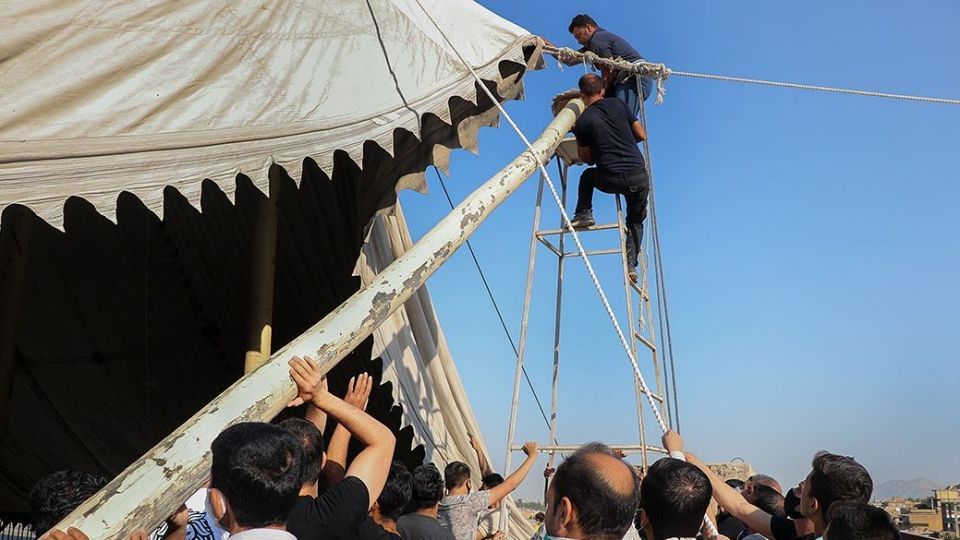 برپایی خیمه‌های عاشورایی در زرقان