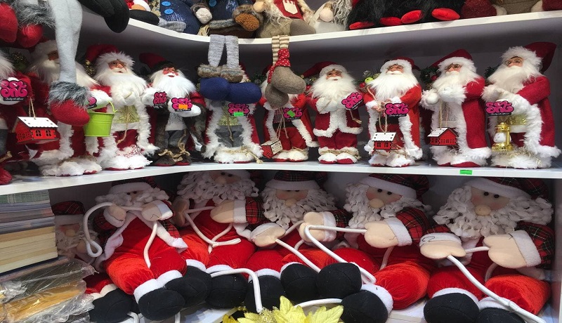 واردات کالا‌های جشن کریسمس به شکل غیررسمی از چین